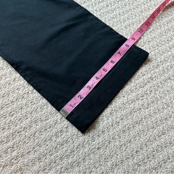 GAP Black Cropped Pants - Picture 7 of 9